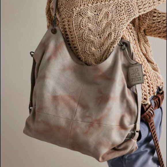 We The Free Sabine Slouchy Bag Color Fog - Picture 1 of 5